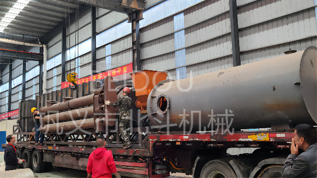 客戶定製的環保型連續木屑糖心VLOG下载网页裝車完畢發往四川